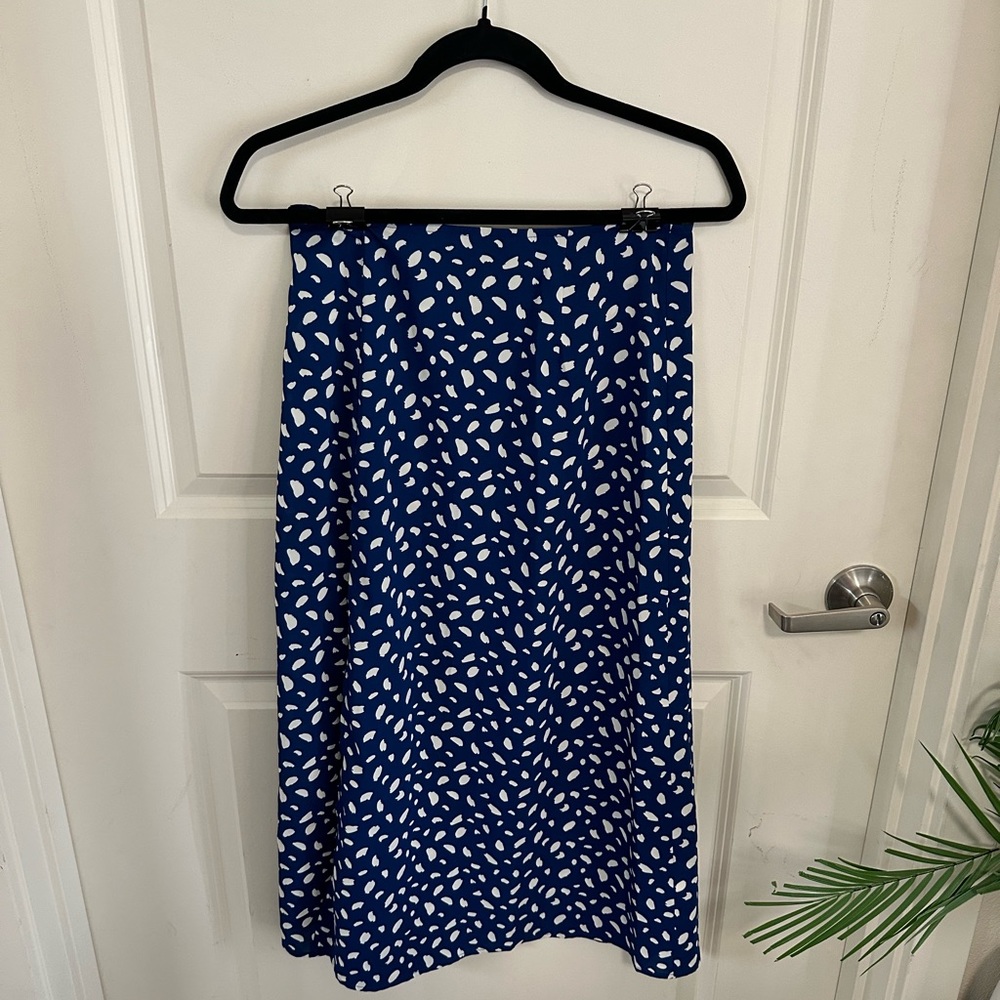 Woman’s skirt